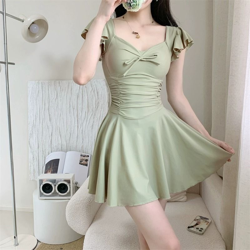 Traje de baño de manga corta c - Spa & Wellness Earth City Москва reseña y precio