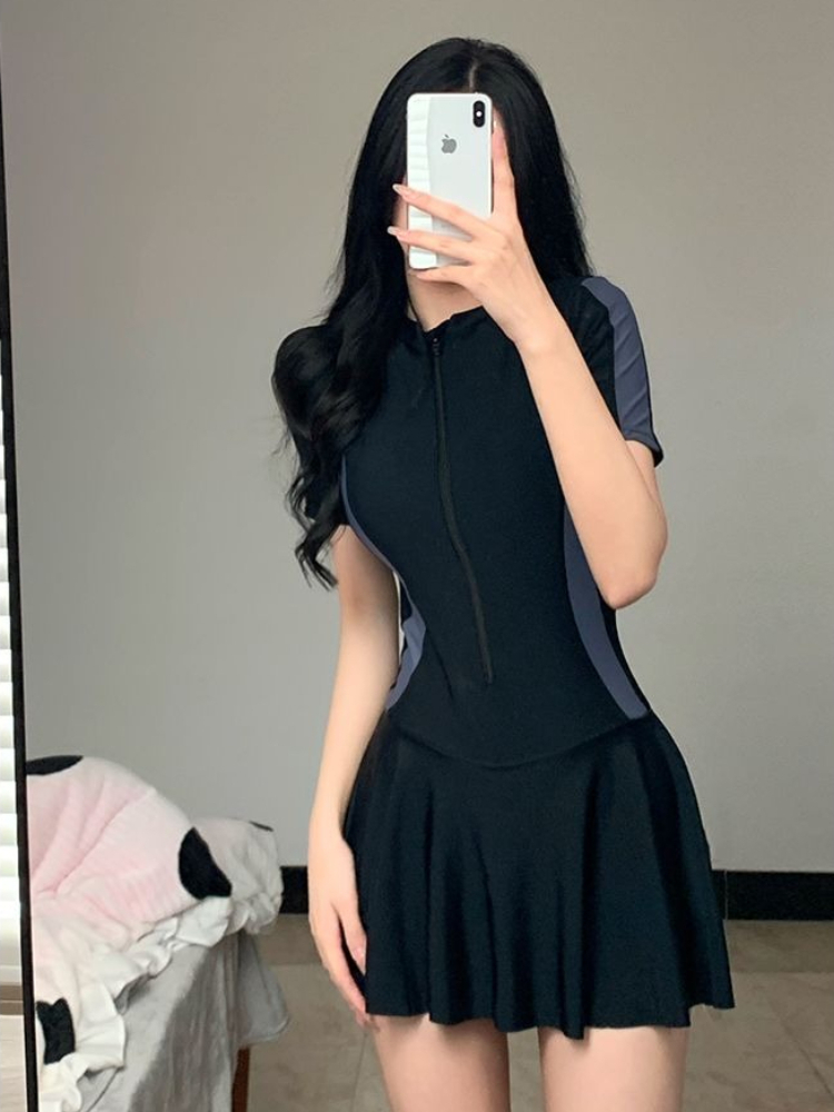 Nuevo Traje de Baño de Una Pie - Spa & Wellness Earth City Москва reseña y precio